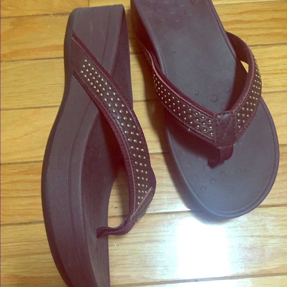 Vionic sandals